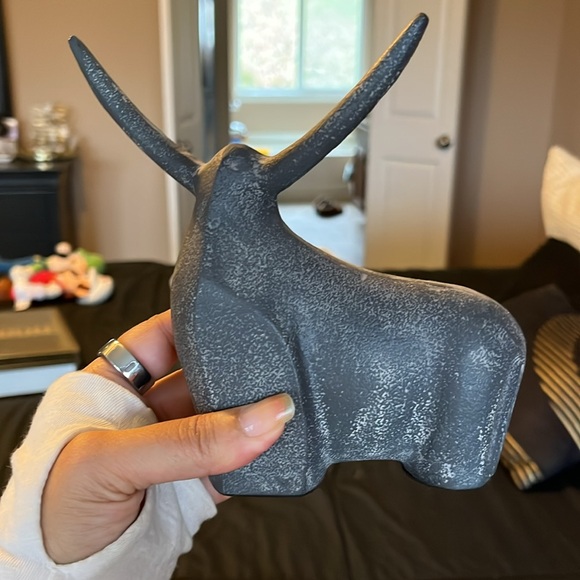 Set of 2 Crate & Barrel Bison bookends - Picture 5 of 5